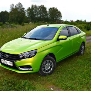 ЗК 366 ЛАЙМ (Lada Vesta) (металлик) (красится на подложку "Ледниковый"), 1л